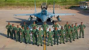 Join Indian Air Force: वायुसेना में 10वीं 12वीं पास के लिए नई भर्ती, IAF ने  निकाले ग्रुप सी वैकेंसी फॉर्म - indian air force recruitment 2025  notification pdf iaf group c vacancy