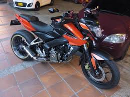 Modified Pulsar 200 Ns Gets Fatter Rear Tyre Single Sided Swingarm Pulsar Tire Bmw