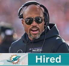 Miami Dolphins have officially hired Anthony Weaver as their new defensive  coordinator.