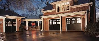 Alden's shutters and doors installed these gorgeous 2717s and custom painted the inside for their customer. Garage Door Experts Catskill Ny C R Overhead Garage Doors