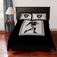 Nfl oakland raiders queen bedding set by the northwest. Big Shotbiggshots Oakland Raiders Darren Mcfadden Bedding Comforter Set Dailymail