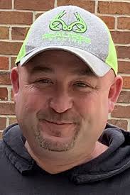 Christopher Dale Curtis, 44