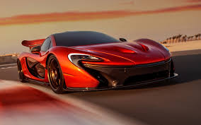 Debuted at the 2012 paris motor show, sales of the p1 began in the united kingdom in october 2013 and all 375 units were sold out by november. Desktop Hintergrundbilder Mclaren P1 Luxus Rot Auto