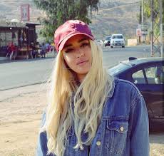 Nina abdel malak — khallini bel jaw 04:32. Why Nina Abdel Malak Is Not Your Typical Lebanese Singer Scoop Empire