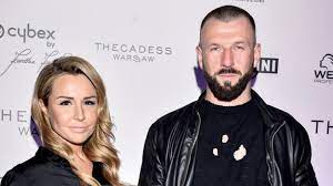 Blanka lipińska zeigt immer gerne viel nackte haut und entwickelt sich zum echten instagramstar. Blanka Lipinska Pokazala Gorace Zdjecie Z Wakacji Pisarka Pozowala Nago Magazyn Rmf Fm