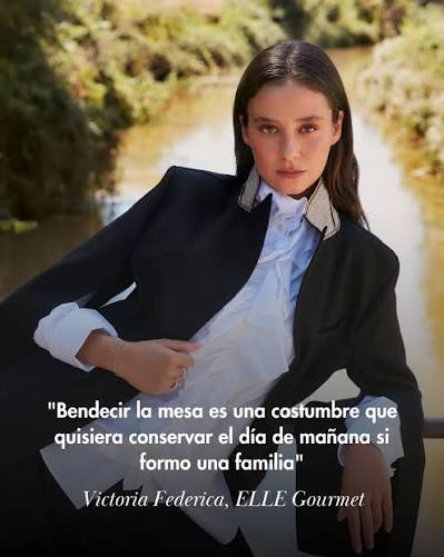 Victoria Federica de Marichalar y Borbón –Vic para los amigos– ocupa el  quinto puesto en la línea de sucesión al trono de España, es observadora,  algo reservada y muy disfrutona. De sus