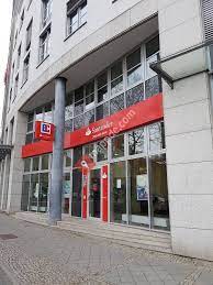 Grupa jest obecna na polskim rynku od 2001 r., a sama marka. Santander Consumer Bank Ag Filiale Leipzig