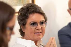 KRITIK KÜCHEN-KUH KERNGESCHÄFT