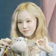 Commissioned by Apple. aespa in 4K120 slow motion. #aespa #æspa  #에스파#DirtyWork #aespaDirtyWork #ShotoniPhone16Pro @apple @applemusic