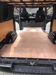 ハイエース 床張り DIY 1 | ハイエースとキャンプと車中泊とDIYと三姉妹の事