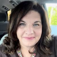 100+ "Kelly Swanson" profiles