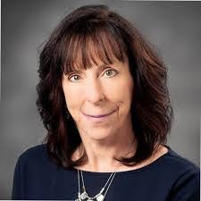 Colette Perry's Instagram, Twitter & Facebook