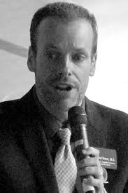 Students pet their stress away