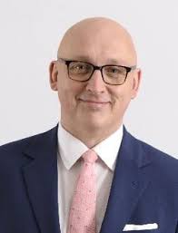 Seamus O'Regan stepping down from cabinet, won't run for re-election