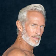 Reddit's largest men's fashion community. 30 Grey Hair Styles For Men To Turn Into Silver Foxes Menhairstylist Com