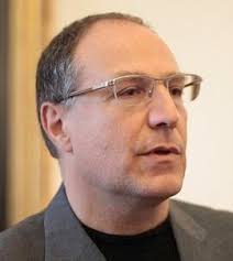 Lévy: “O que acontece aqui não é por democracia, mas contra a corrupção"