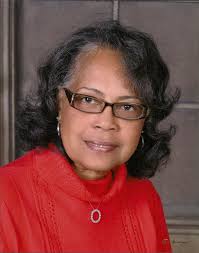 Gloria Lovelace's Instagram, Twitter & Facebook