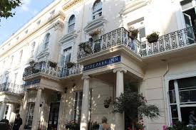 This hotel's central watford location is the perfect base for exploring the sights and sounds of london, enjoying top musical acts at wembley arena or. Smart Hyde Park Inn Hostel London Aktualisierte Preise Fur 2021