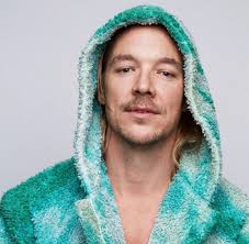 Belly Up and Bumble present Diplo at The Snow Lodge this Sunday, 2/16 at  4pm. For table reservations, contact reservations@thesnowlodge.com
