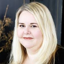 Leah Wilczewski's Instagram, Twitter & Facebook