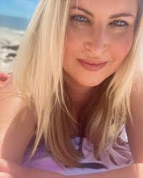 Stacie Camp's Instagram, Twitter & Facebook