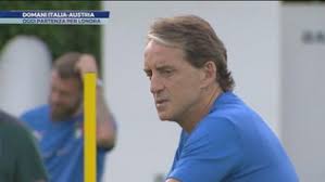 La probabile formazione dell'italia in vista del match contro l'austria, sfida valida per gli ottavi di finale di euro 2021 che si giocherà nel mitico stadio di wembley. 2o4uwpfkxesbzm