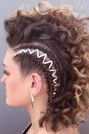 24 Cool And Daring Faux Hawk Hairstyles For Women Braids For Short Hair Braids For Medium Length Hair Medium Length Hair Styles