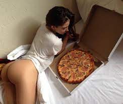 Porn with pizza