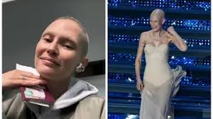 Bianca Balti e l'amore con Alessandro Cutrera: “Un anno di noi”. La coppia  innamoratissima al mare