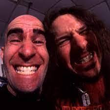 Aaron Hagedon's Instagram, Twitter & Facebook