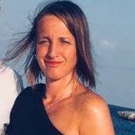 Donna Hodgson's Instagram, Twitter & Facebook