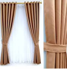 Dengan bentuk jendela yang unik ini akan membuat penghuni kamar untuk menikmati pemandangan di luar bangunan. Gorden Jendela Minimalis Bahan Blackout Original Jendela 2 Kaca Gorden Jendela Kamar Hordeng Pintu Panjang 2 Meter Lazada Indonesia