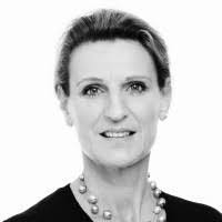 Tania Petersen's Instagram, Twitter & Facebook