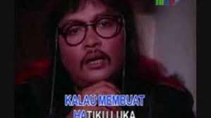 Ketikkan nama penyanyi dan judul lagu, berikan tanda kutip di judul lagu, misal: Lirikan Laguku Lirikan Laguku Twitter