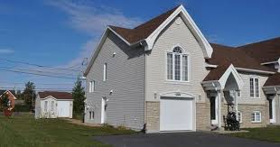 2790 Rue De La Concession Drummondville Qc J2b0h2 Nos Inscriptions Royal Lepage Drummondville Real Estate House Styles Real Estate Website