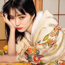 橘 凜々子(Ririko)はInstagramを利用しています:「夢をみた. @masayuki_nitta #着物 #きものすきな人と繋がりたい  #きもの #kimono #作品撮り」 | 着物, して