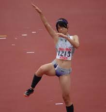 高校女子走り高跳びの“あの選手”の希少ブルマ写真集