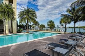 Offers 1, 2 and 3 bedroom spacious apartment homes. 1 Bedroom Apartments For Rent In Miami Fl Apartments Com