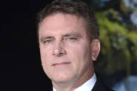 WME Signs Robert Stromberg, 'Maleficent' Helmer & 'Avatar' Production  Designer