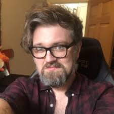 Molly Bowen (@gollymiss_molly)