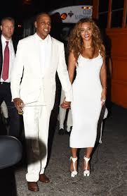 Самые новые твиты от beyoncé (@beyonce): Beyonce Jay Z Their Hamptons Summer With Blue Ivy Rumi Sir Hollywood Life