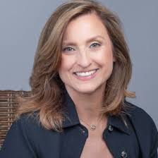 I am thrilled to announce that I have accepted a Summer 2025 role with  Gensler New York as their Public Relations Intern!