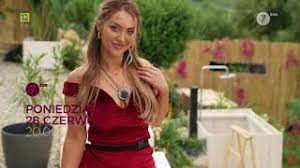 Emocje wzbudza nie tylko wyjątkowo atrakcyjna aparycja kobiety, ale też fakt, że jako jedyna z uczestniczek show nie podała swojego wieku. Zrobi Sie Goraco Nowy Program 40 Kontra 20 Juz Od 28 Czerwca W Siodemce Youtube