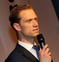 Überschrift (20pt, fett, Verdana)