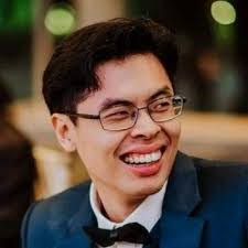 Tom Pellicano's Instagram, Twitter & Facebook