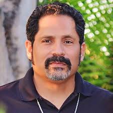 Detenido terminó el pastor soto luego de instalarse en las afueras del congreso nacional, a manifestarse en contra del acuerdo de unión civil, profetizando el fin del mundo y los problemas. Pastor Bruce De Soto Picture Of Follow Rami Jerusalem Tripadvisor