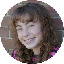 Annika Lewis's Instagram, Twitter & Facebook