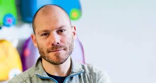 Trunki Founder Trunki Suitcase Dragons Den Shoulder Bag Vera Bradley  Marrakesh Vera Bradley Small Duffel Bag