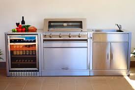 outdoor kitchen appliances