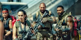 Following a zombie outbreak in las vegas, a group of mercenaries take the ultimate gamble, venturing into the quarantine zone to pull off the greatest heist ever attempted. Zack Snyder S Army Of The Dead Praised In First Reactions